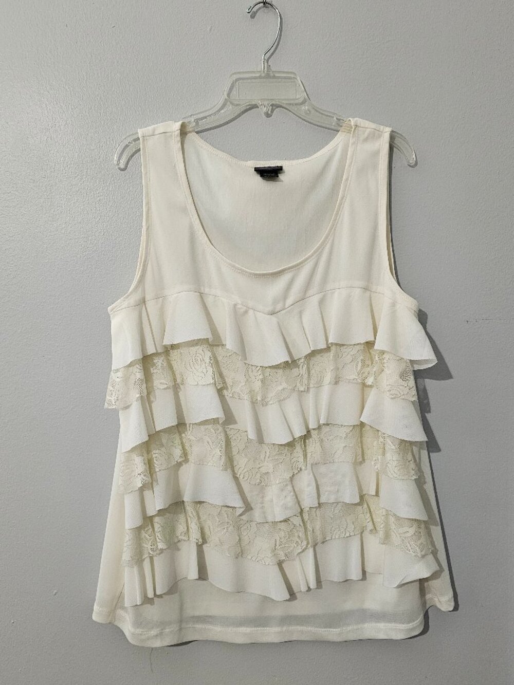 Torrid 1X Ivory Ruffle Tank Top – Layered Lace & Flounce Detail